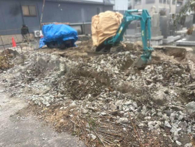 桑名市佛眼院　永代供養墓工事　⑭無縁塚解体